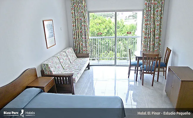 Hotel El Pinar Cala Llonga  Aparthotel