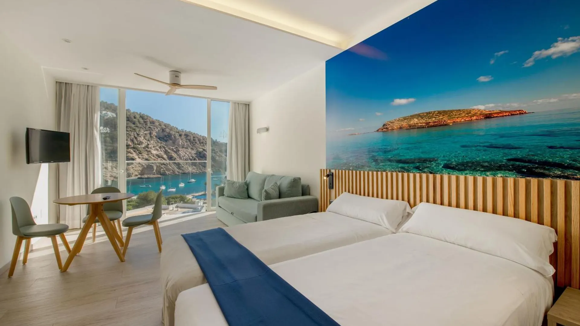 Hotel El Pinar Cala Llonga  Cala Llonga (Ibiza)