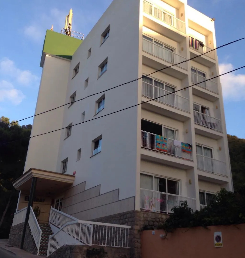 Aparthotel Hotel El Pinar Cala Llonga